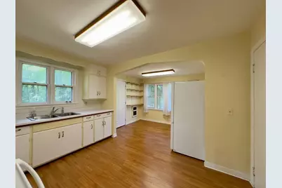 421 S 69th Avenue W, Duluth, MN 55807 - Photo 8