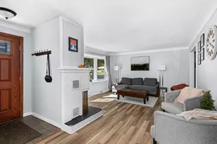 2412 Chambersburg Ave, Duluth, MN 55811 - Photo 4