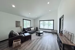1084 W Lake Dr, Detroit Lakes, MN 56501 - Photo 22