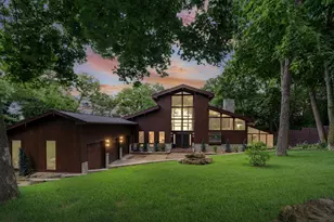 1555 Crescent Hills Dr, La Crescent, MN 55947 - Photo 1