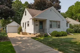 1429 14th Ave NW, Rochester, MN 55901 - Photo 1
