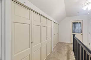 1247 Berkeley Ave, Saint Paul, MN 55105 - Photo 30