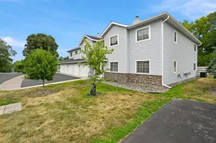 4171 3rd St NE, Columbia Heights, MN 55421 - Photo 4