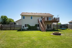 704 Bremen Cir, Waverly, MN 55390 - Photo 28