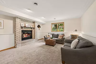 1584 Lake Susan Hills Drive, Chanhassen, MN 55317 - Photo 16