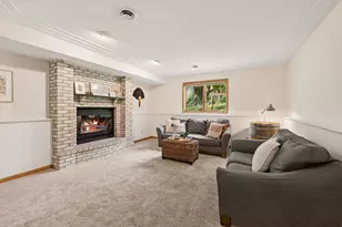 1584 Lake Susan Hills Dr, Chanhassen, MN 55317 - Photo 16