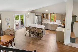 1584 Lake Susan Hills Dr, Chanhassen, MN 55317 - Photo 10