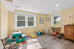 3205 Hillsboro Ave S, Saint Louis Park, MN 55426 - Photo 24