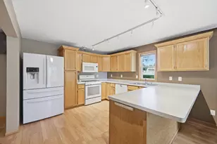 10158 Amery Ave NW, Monticello, MN 55362 - Photo 26