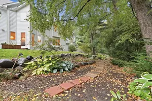 1851 South Ln, Mendota Heights, MN 55118 - Photo 78