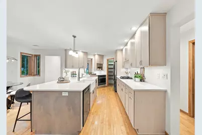 1851 South Lane, Mendota Heights, MN 55118 - Photo 16