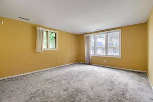2795 Helen St N, North Saint Paul, MN 55109 - Photo 16