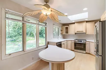 2795 Helen Street N, North Saint Paul, MN 55109 - Photo 8