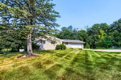 2795 Helen Street N, North Saint Paul, MN 55109 - Photo 2