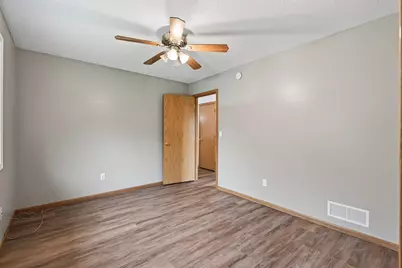 9899 Prescott Drive, Monticello, MN 55362 - Photo 10