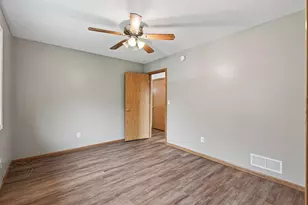 9899 Prescott Dr, Monticello, MN 55362 - Photo 10