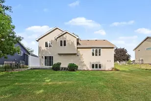 420 9th Ave NE, Lonsdale, MN 55046 - Photo 16