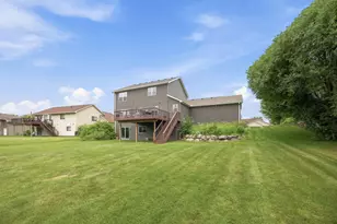 316 Arnica Dr, Watertown, MN 55388 - Photo 32