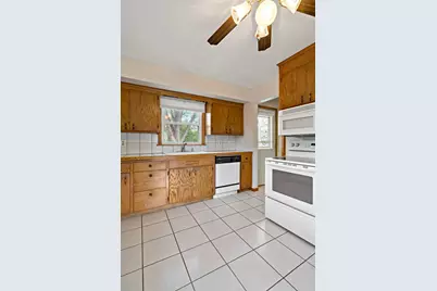 6073 Yukon Avenue N, New Hope, MN 55428 - Photo 6