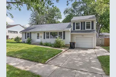 1536 9th Avenue NE, Rochester, MN 55906 - Photo 2