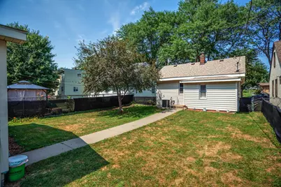 1992 Clear Avenue, Saint Paul, MN 55119 - Photo 24