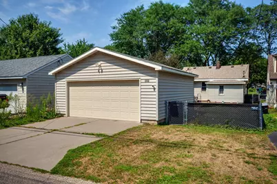 1992 Clear Avenue, Saint Paul, MN 55119 - Photo 2
