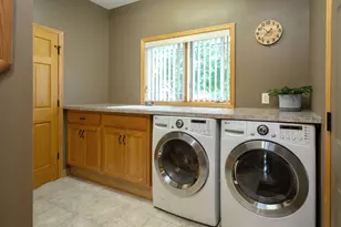 20585 Islandview Cir, Lakeville, MN 55044 - Photo 16