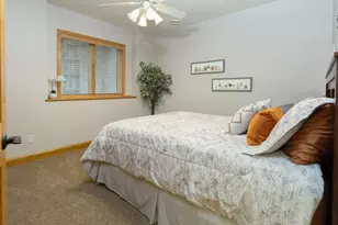 20585 Islandview Cir, Lakeville, MN 55044 - Photo 32