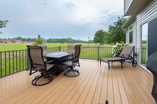 20585 Islandview Cir, Lakeville, MN 55044 - Photo 44
