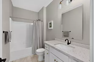 1675 Hadley Creek Dr NE, Rochester, MN 55906 - Photo 20