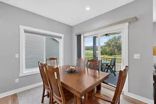 1675 Hadley Creek Dr NE, Rochester, MN 55906 - Photo 10