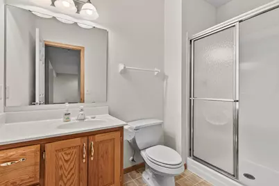 10471 Spyglass Drive, Eden Prairie, MN 55347 - Photo 34