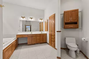 10471 Spyglass Dr, Eden Prairie, MN 55347 - Photo 22