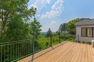 10471 Spyglass Dr, Eden Prairie, MN 55347 - Photo 2