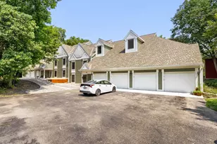 15600 26th Ave N, Plymouth, MN 55447 - Photo 1