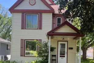4028 Perry Ave N, Robbinsdale, MN 55422 - Photo 1