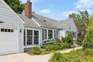 2724 Ottawa Ave S, Saint Louis Park, MN 55416 - Photo 2