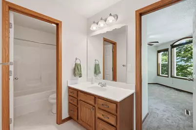 1601 Woodlynn Avenue #4, Maplewood, MN 55109 - Photo 30