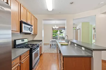 1601 Woodlynn Avenue #4, Maplewood, MN 55109 - Photo 16