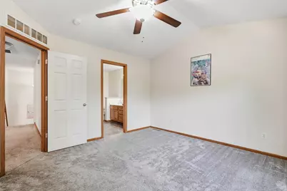 1601 Woodlynn Avenue #4, Maplewood, MN 55109 - Photo 20