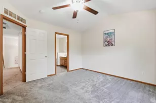 1601 Woodlynn Ave, Maplewood, MN 55109 - Photo 20