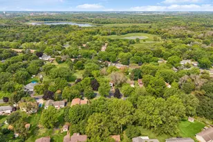 10591 Union Terrace Ln N, Maple Grove, MN 55369 - Photo 4