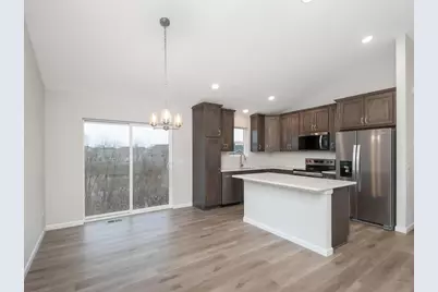 648 Hawthorne Lane, Watertown, MN 55388 - Photo 12