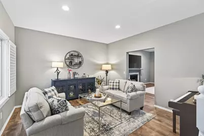 8939 Heatherton Ridge Drive, Savage, MN 55378 - Photo 4