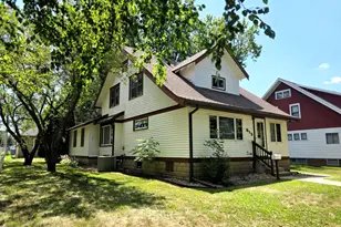 615 7th St, Kenyon, MN 55946 - Photo 1