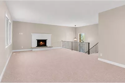 605 Pheasant Run, Burnsville, MN 55337 - Photo 4