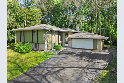 605 Pheasant Run, Burnsville, MN 55337 - Photo 1