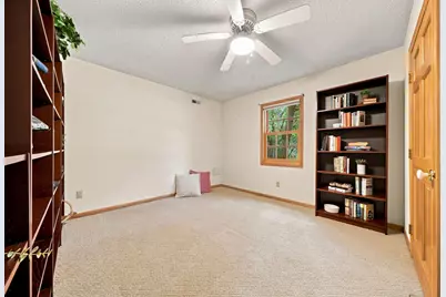 13575 Harwell Path, Apple Valley, MN 55124 - Photo 40