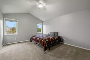 1672 Windsor Dr S, Shakopee, MN 55379 - Photo 40