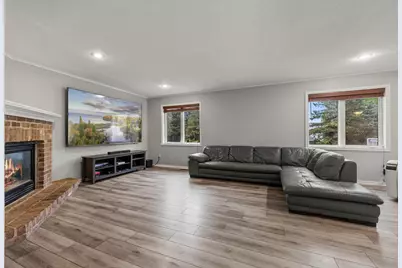 1672 Windsor Drive S, Shakopee, MN 55379 - Photo 20
